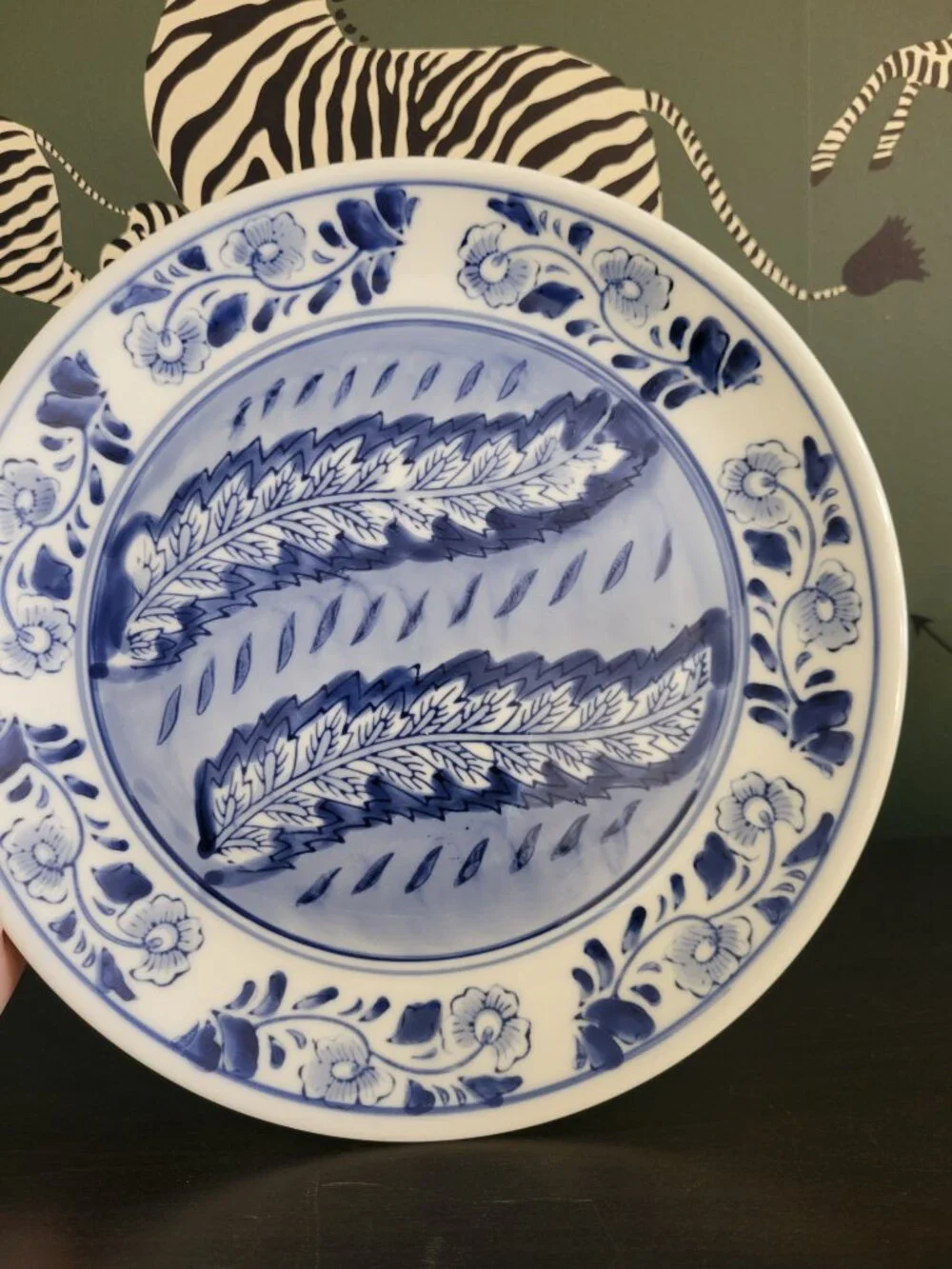 Centrum Blue & White Dinner Plate hand-painted flowers 10
